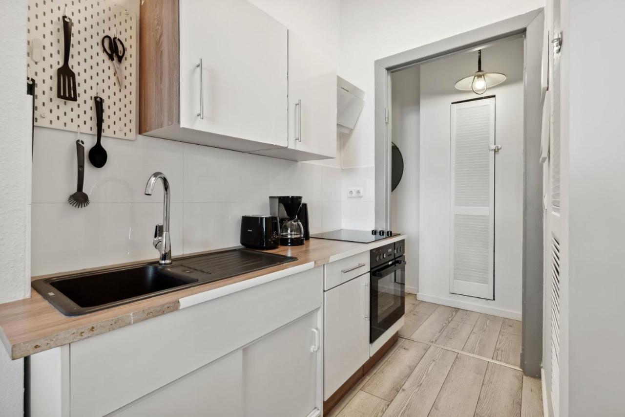 Sweet Central Tiny Apartment For 4 People Berlim Exterior foto